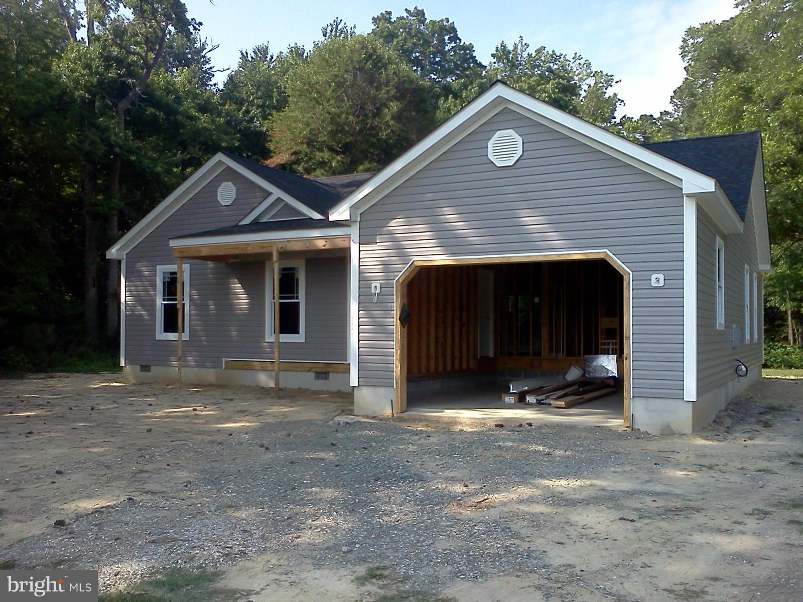 1131 Perrys Corner Road Grasonville, MD 21638 - Photo 4 of 6 Exterior (Front)