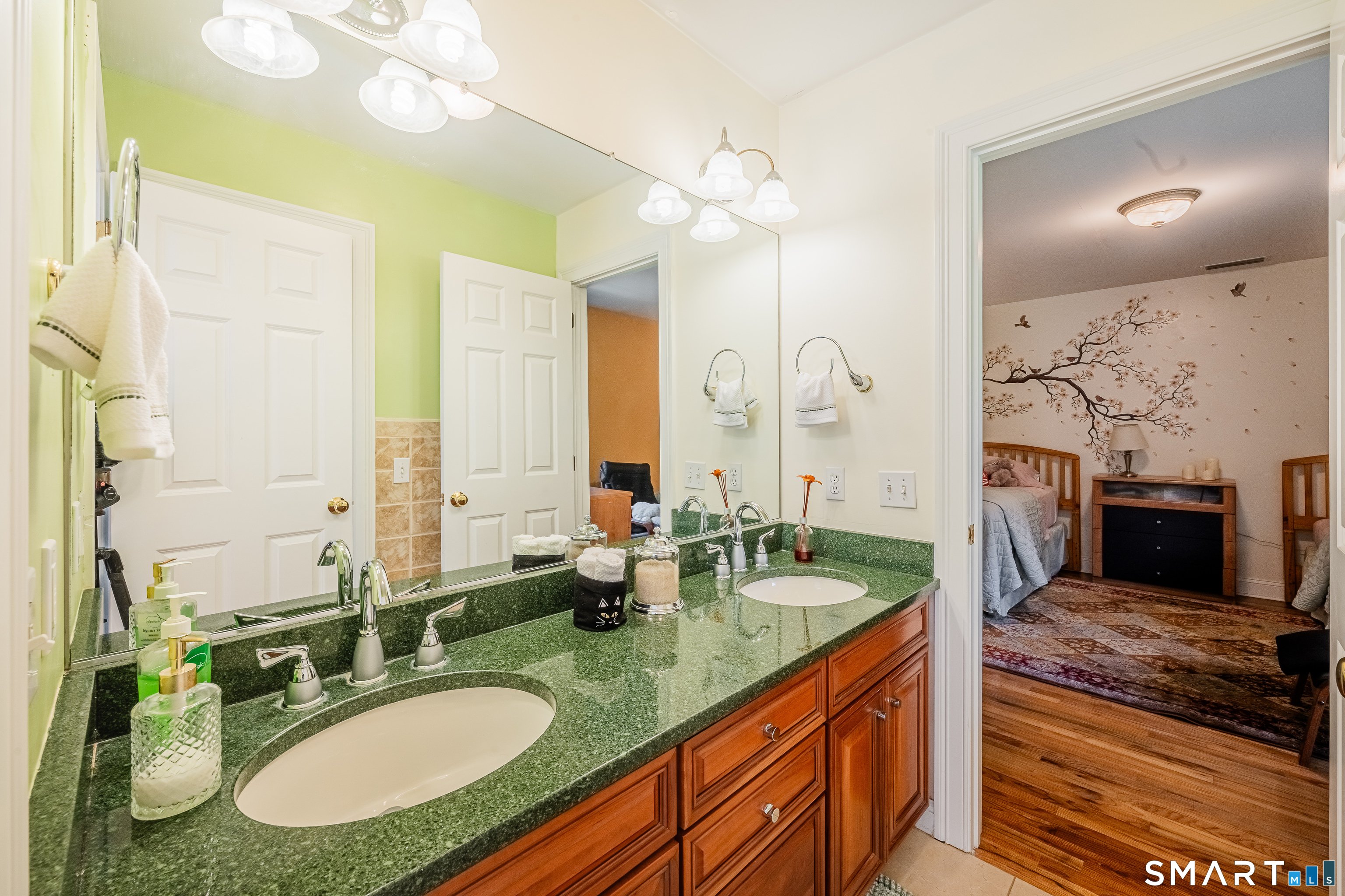 65 West Dayton Hill Road Wallingford, CT 06492 - Photo 19 of 38 Gallery Image 19