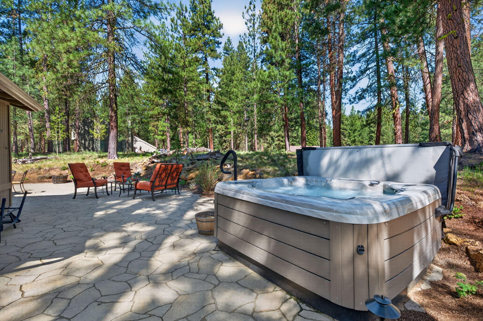 70800 Samphire, Unit RR3 Black Butte Ranch, OR 97759 - Photo 10 of 54 Hot Tub and Wrap-Around Natural Stone Patio