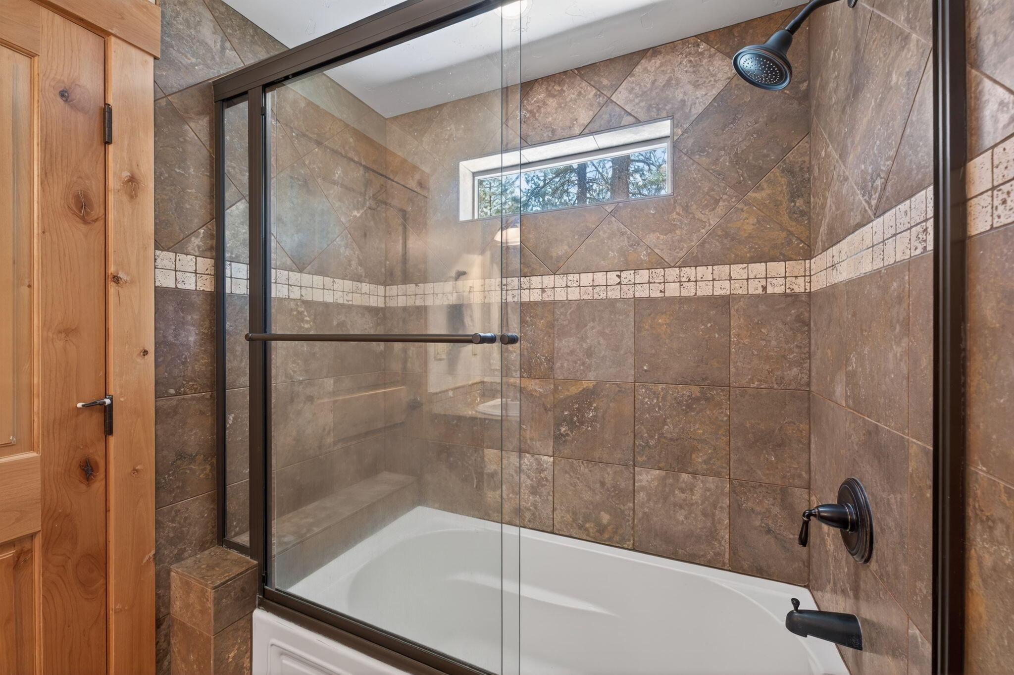 70800 Samphire, Unit RR3 Black Butte Ranch, OR 97759 - Photo 20 of 54 Primary Suite 1 - Shower