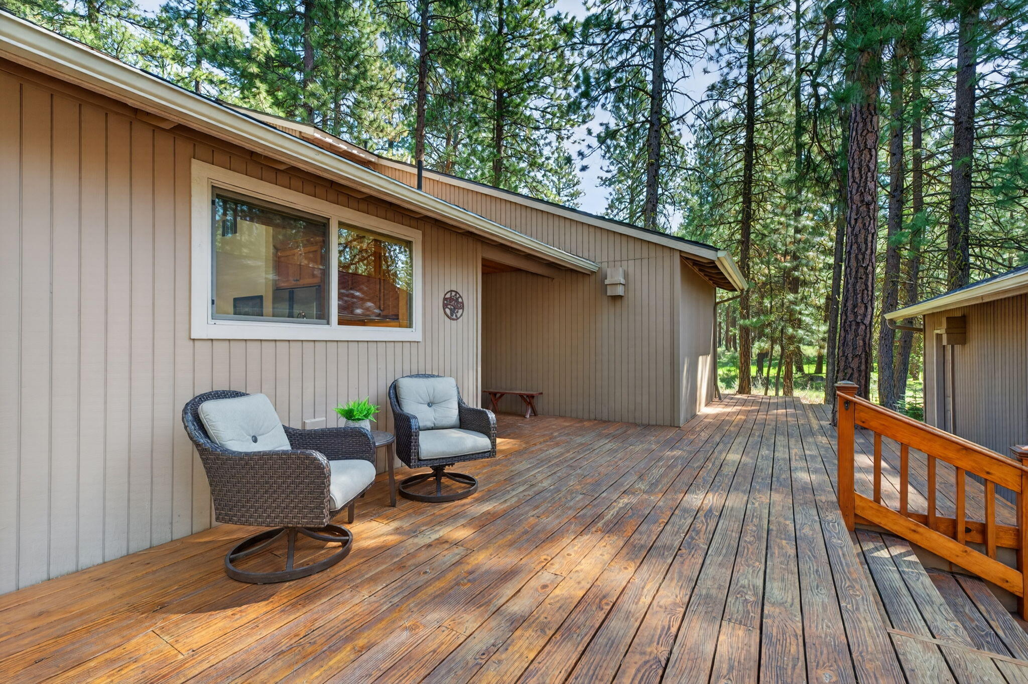70800 Samphire, Unit RR3 Black Butte Ranch, OR 97759 - Photo 2 of 54 Deck to Entry