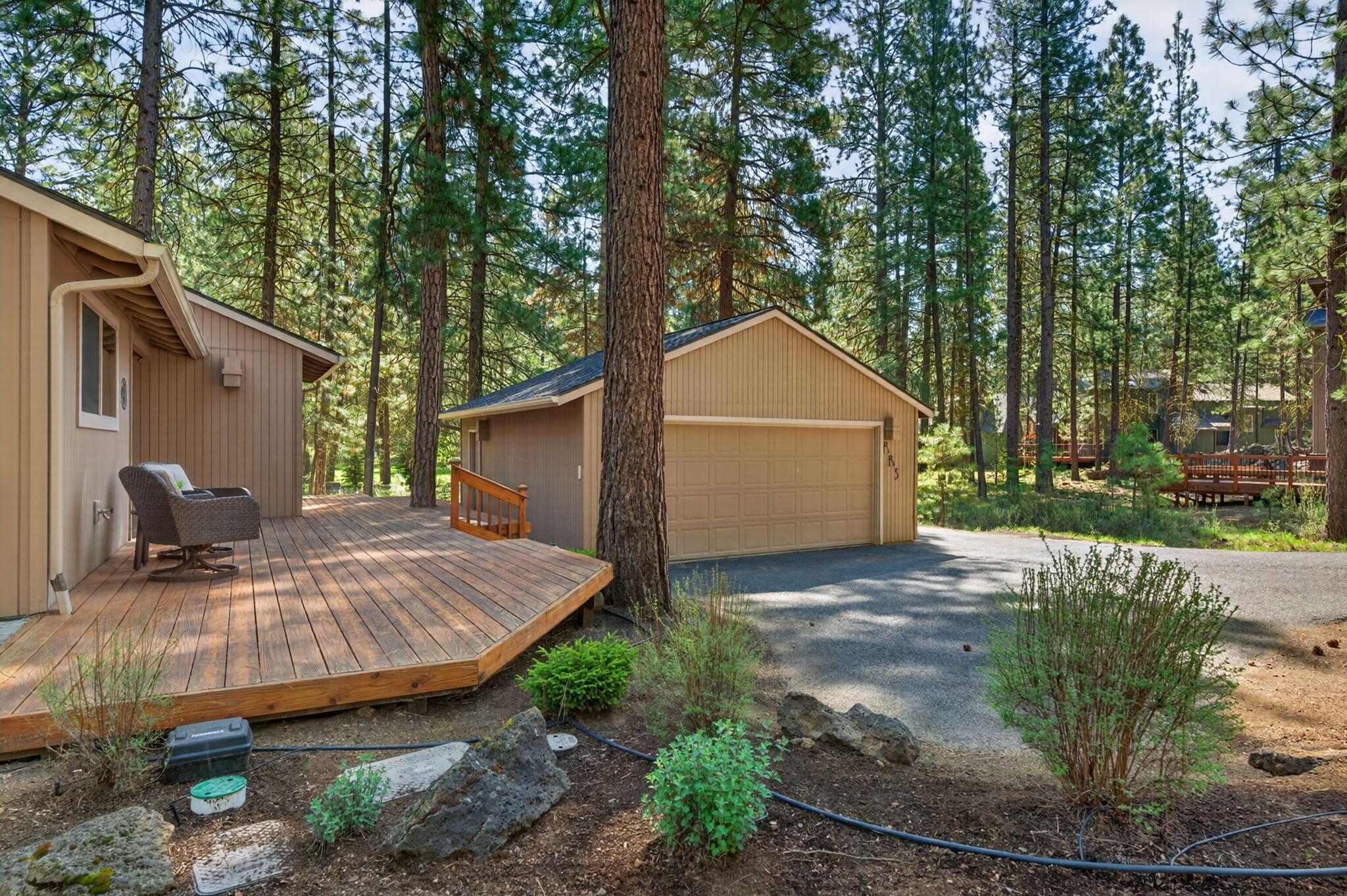70800 Samphire, Unit RR3 Black Butte Ranch, OR 97759 - Photo 39 of 54 Deck and Grage View
