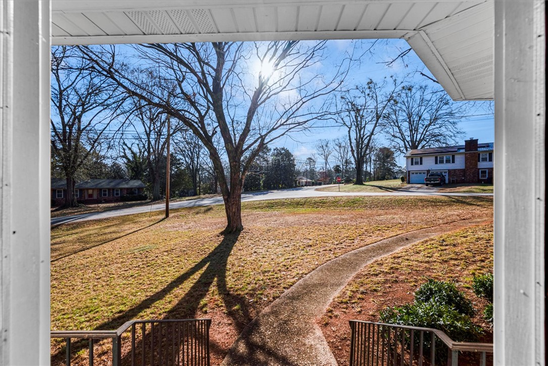 308 Woodfern Circle Anderson, SC 29625 - Photo 12 of 29