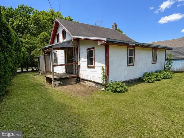 $231,000 | 1309 West Philadelphia Avenue, Boyertown, PA 19512