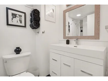 $349,000 | 1020 15th Street, Unit 32L, Denver, CO 80202