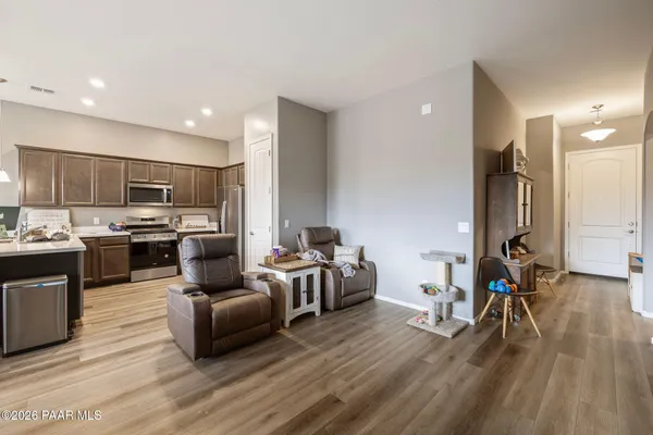 $425,000 | 5626 North Brinson Lane, Unit 11, Prescott Valley, AZ 86314