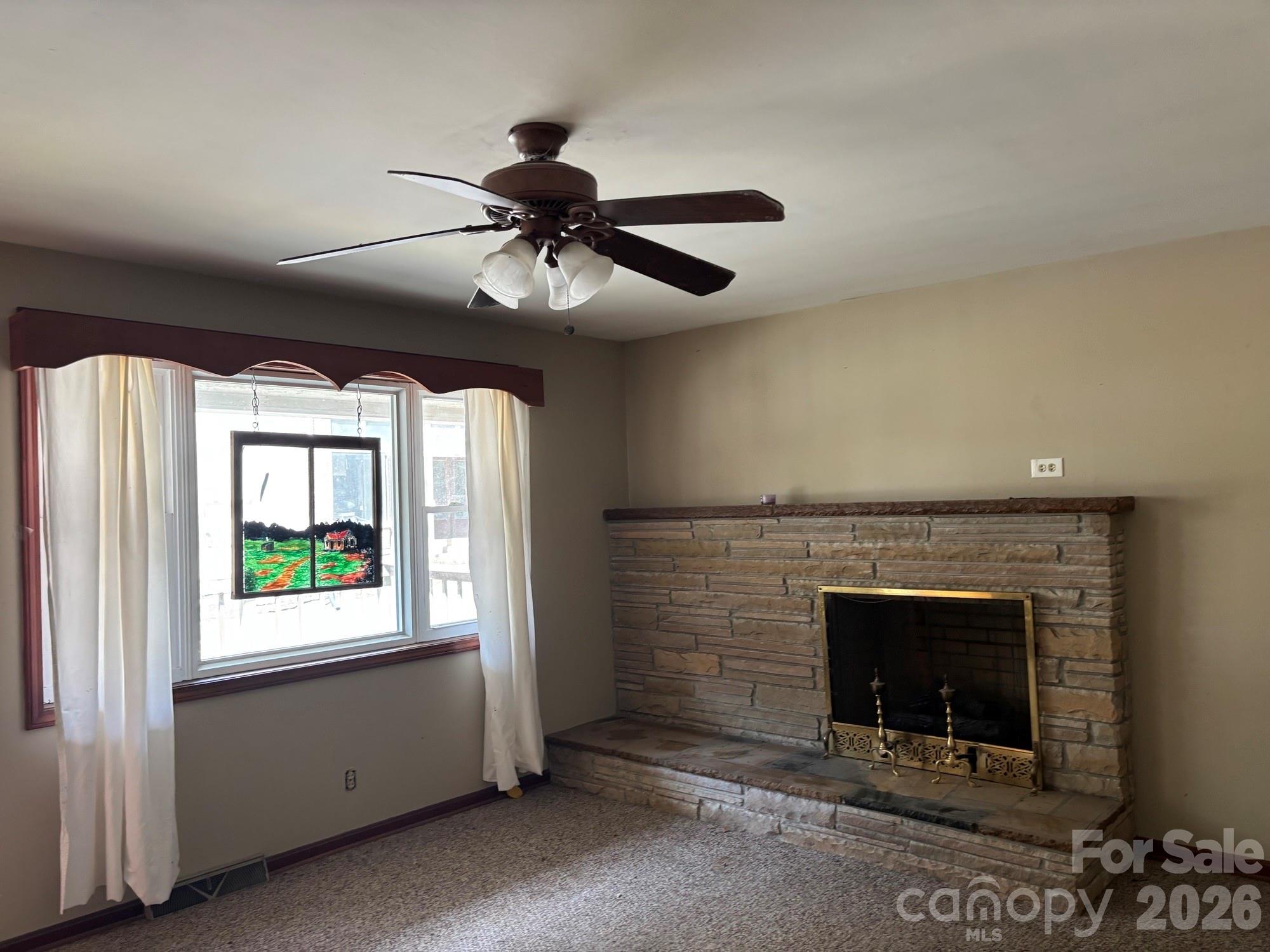 637 Toe Cane Road Bakersville, NC 28705 - Photo 2 of 22 Gallery Image 2