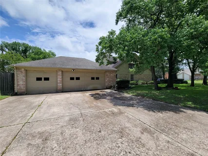 $315,000 | 3614 Glenpine Drive, Houston, TX 77068