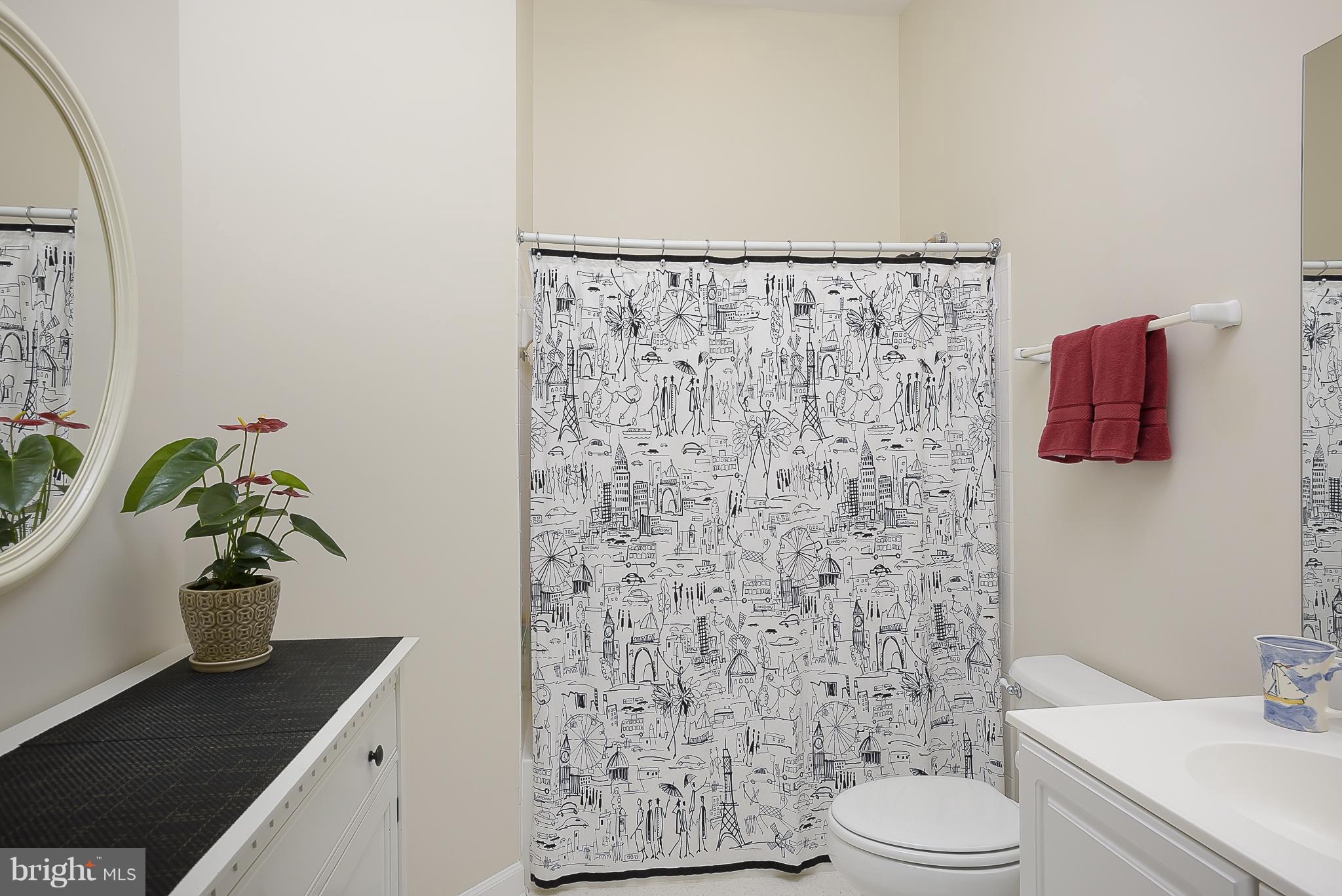 369 Colony Point Place Edgewater, MD 21037 - Photo 23 of 29 Bath