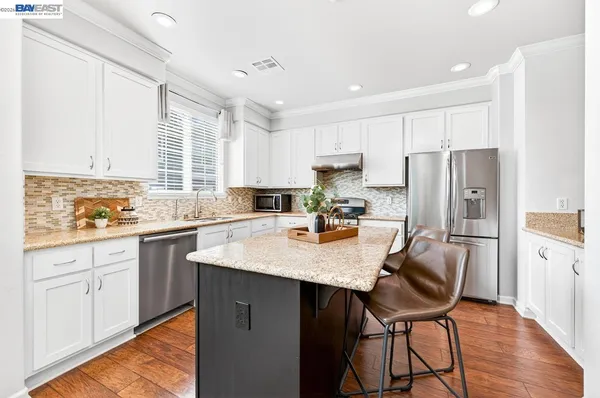 $1,195,000 | 223 Birch Creek Drive, Pleasanton, CA 94566