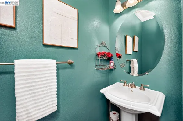 $1,195,000 | 223 Birch Creek Drive, Pleasanton, CA 94566