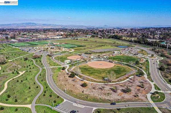 $1,195,000 | 223 Birch Creek Drive, Pleasanton, CA 94566