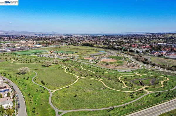 $1,195,000 | 223 Birch Creek Drive, Pleasanton, CA 94566