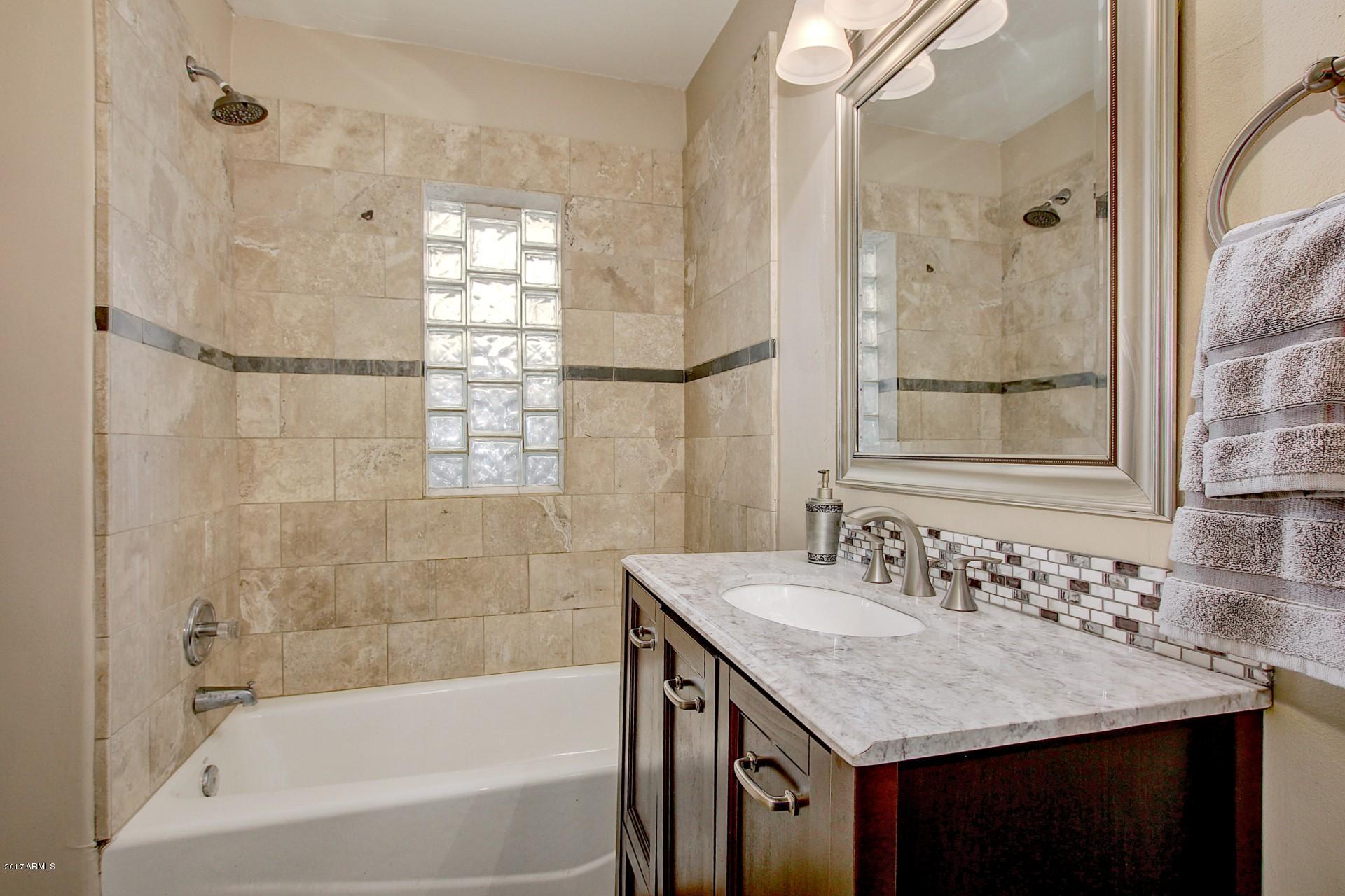 1141 West Portland Street Phoenix, AZ 85007 - Photo 4 of 45 Portland - 1141 (5)