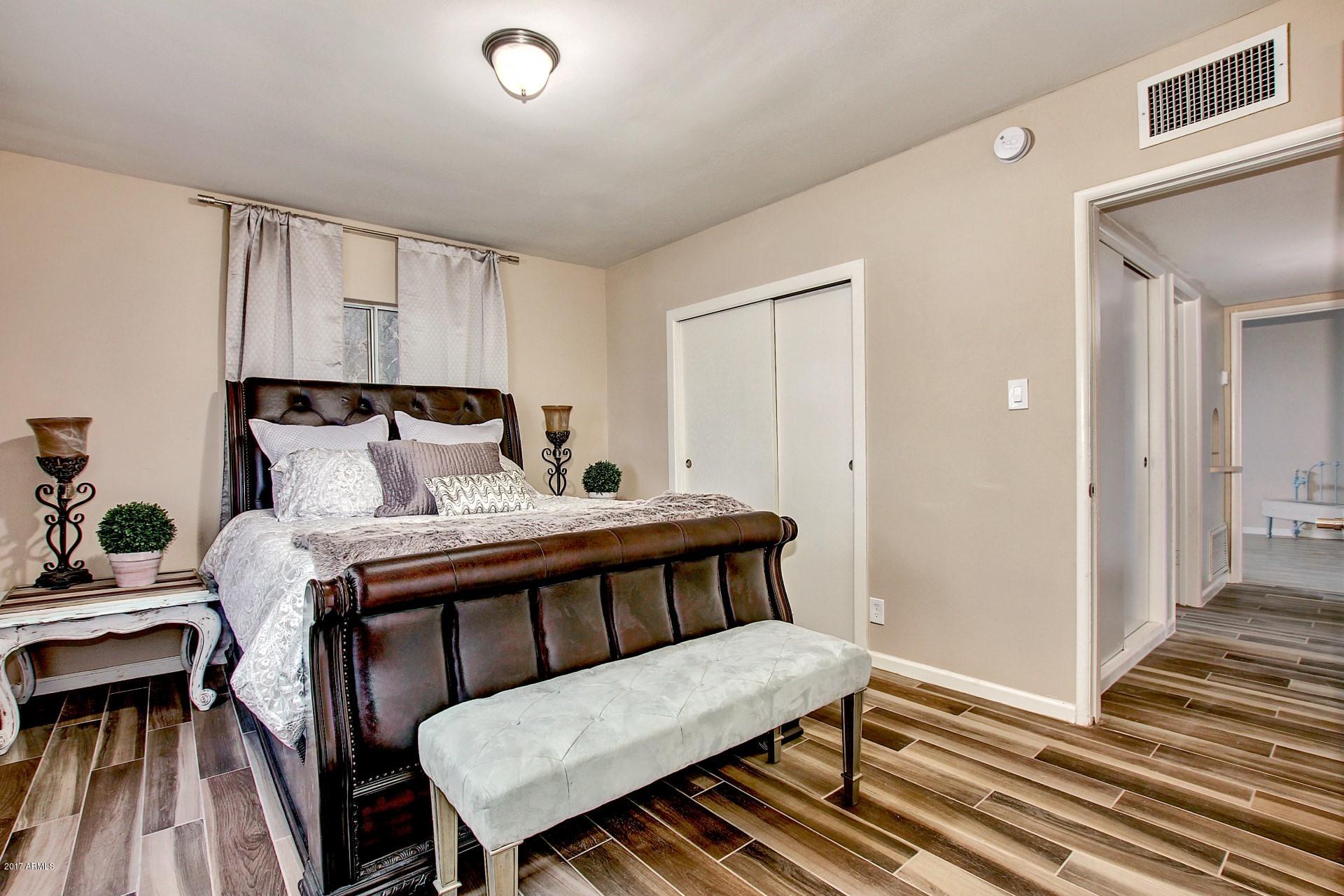 1141 West Portland Street Phoenix, AZ 85007 - Photo 7 of 45 Portland - 1141 (8)