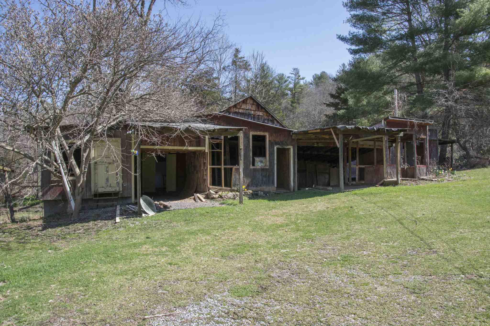 448 Pig Run Road Millboro, VA 24460 - Photo 15 of 29 Gallery Image 15