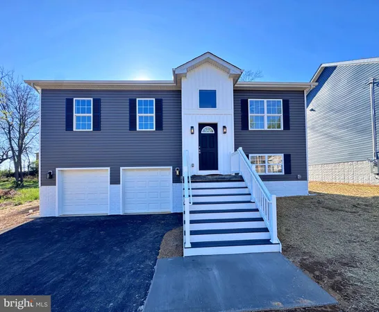 $409,900 | 375 Burns Street, Ranson, WV 25438