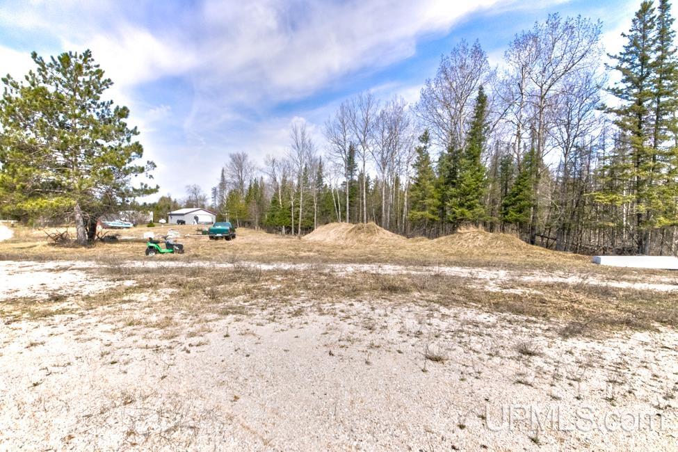 N18728 Co 551 Road Bark River, MI 49807 - Photo 4 of 13