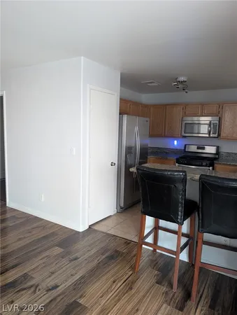 $1,950 | 2445 Cliffwood Drive, Henderson, NV 89074