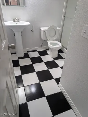$1,950 | 2445 Cliffwood Drive, Henderson, NV 89074