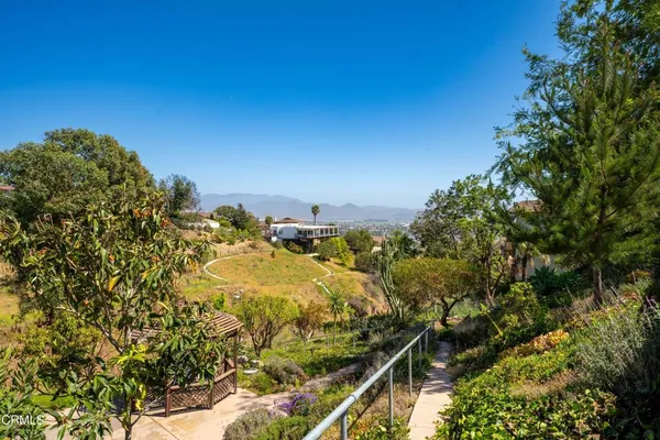 $725,000 | 154 Cerro Crest Drive, Camarillo, CA 93010