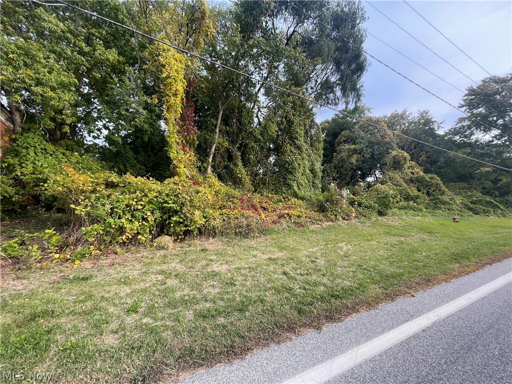 5087 South Ridge Road Perry, OH 44081 - Photo 2 of 4