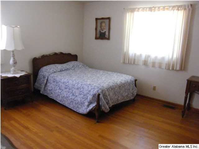 632 Pineywood Road Gardendale, AL 35071 - Photo 15 of 20