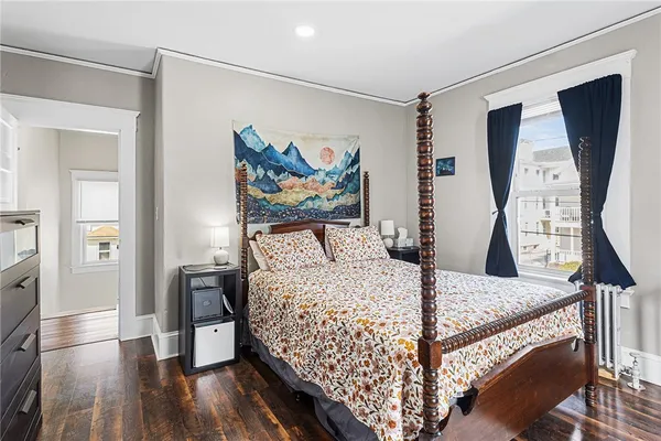 $450,000 | 32 5th Avenue, Woonsocket, RI 02895