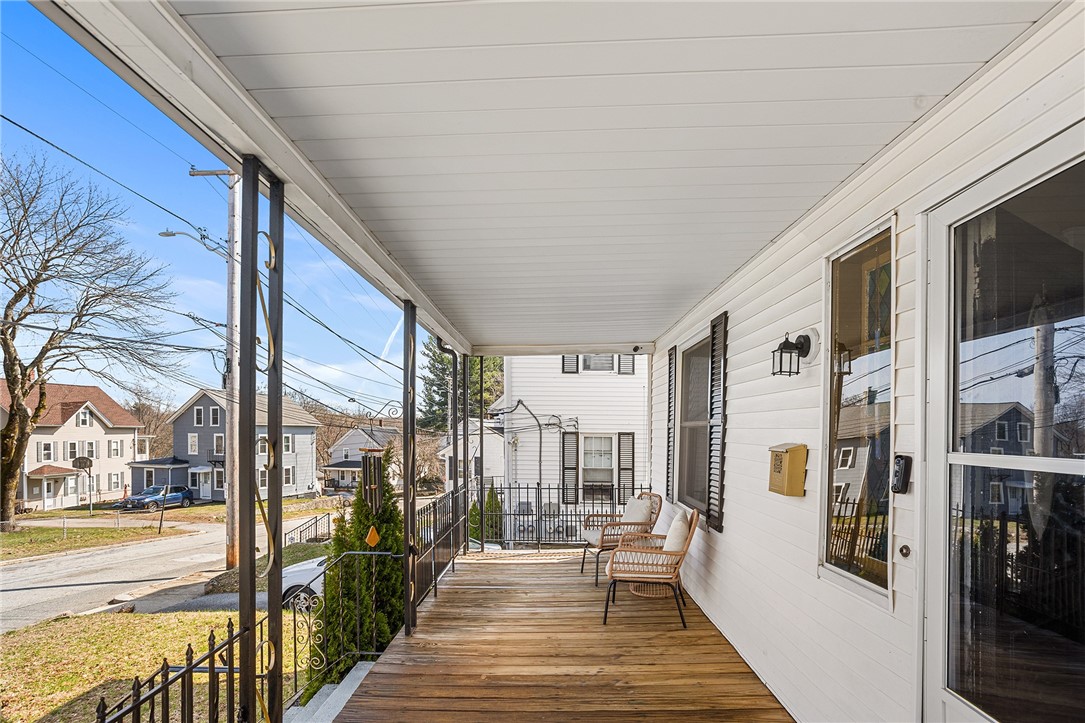 32 5th Avenue Woonsocket, RI 02895 - Photo 2 of 24