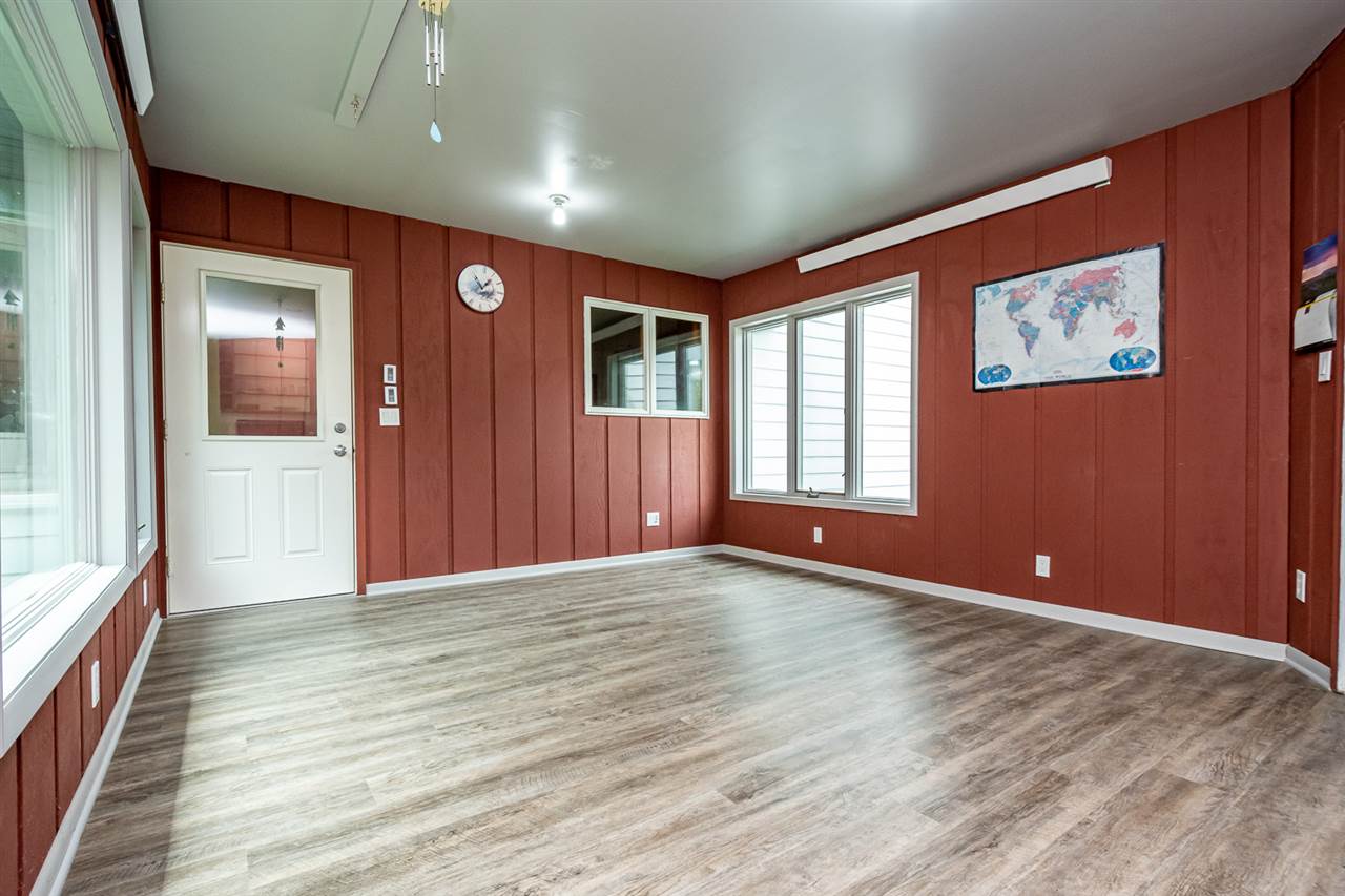 2559 Quincy Road Northeast Solon, IA 52333 - Photo 20 of 32 Gallery Image 20