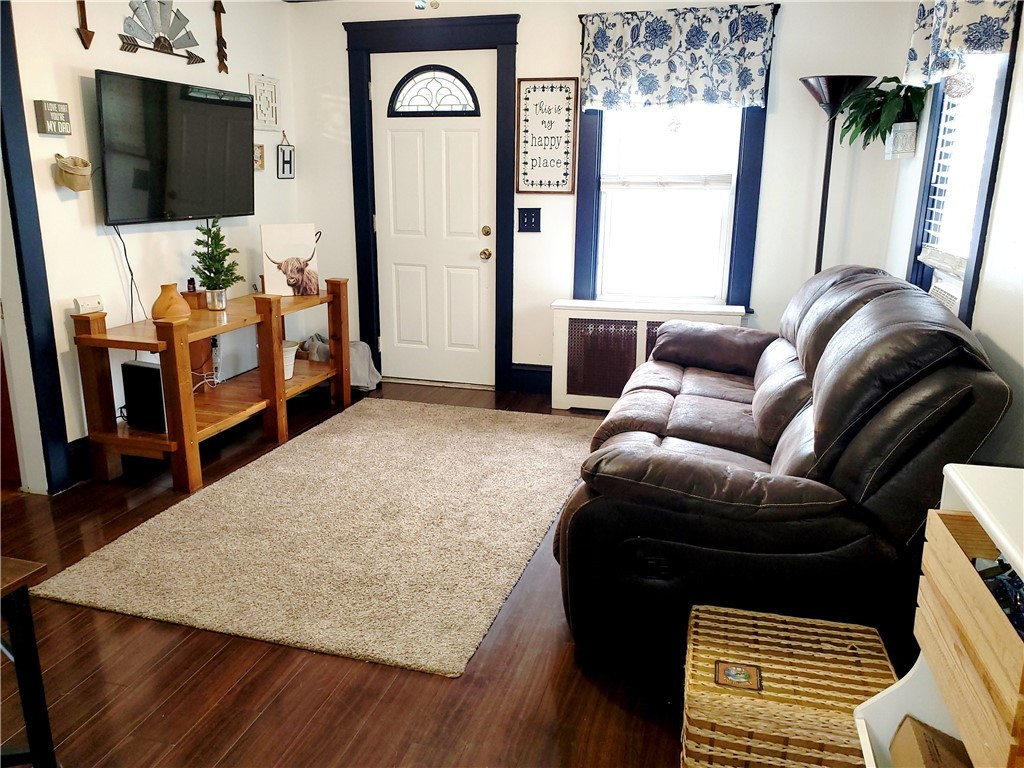 73 Windsor Road Pawtucket, RI 02861 - Photo 2 of 15