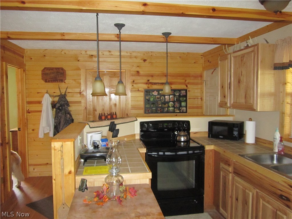 15875 Freedom Road Kimbolton, OH 43749 - Photo 10 of 30 Gallery Image 10