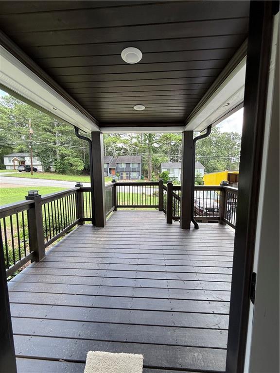 2103 Singer Way Lithonia, GA 30058 - Photo 4 of 39