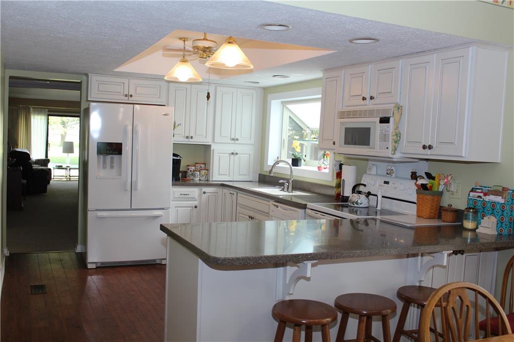 5192 Ridgeview Way Avon, IN 46123 - Photo 9 of 27 Gallery Image 9