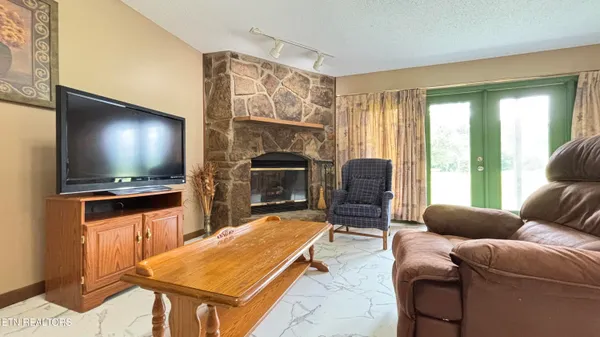 $365,000 | 4164 Old Webb Creek Road, Unit 3, Gatlinburg, TN 37738