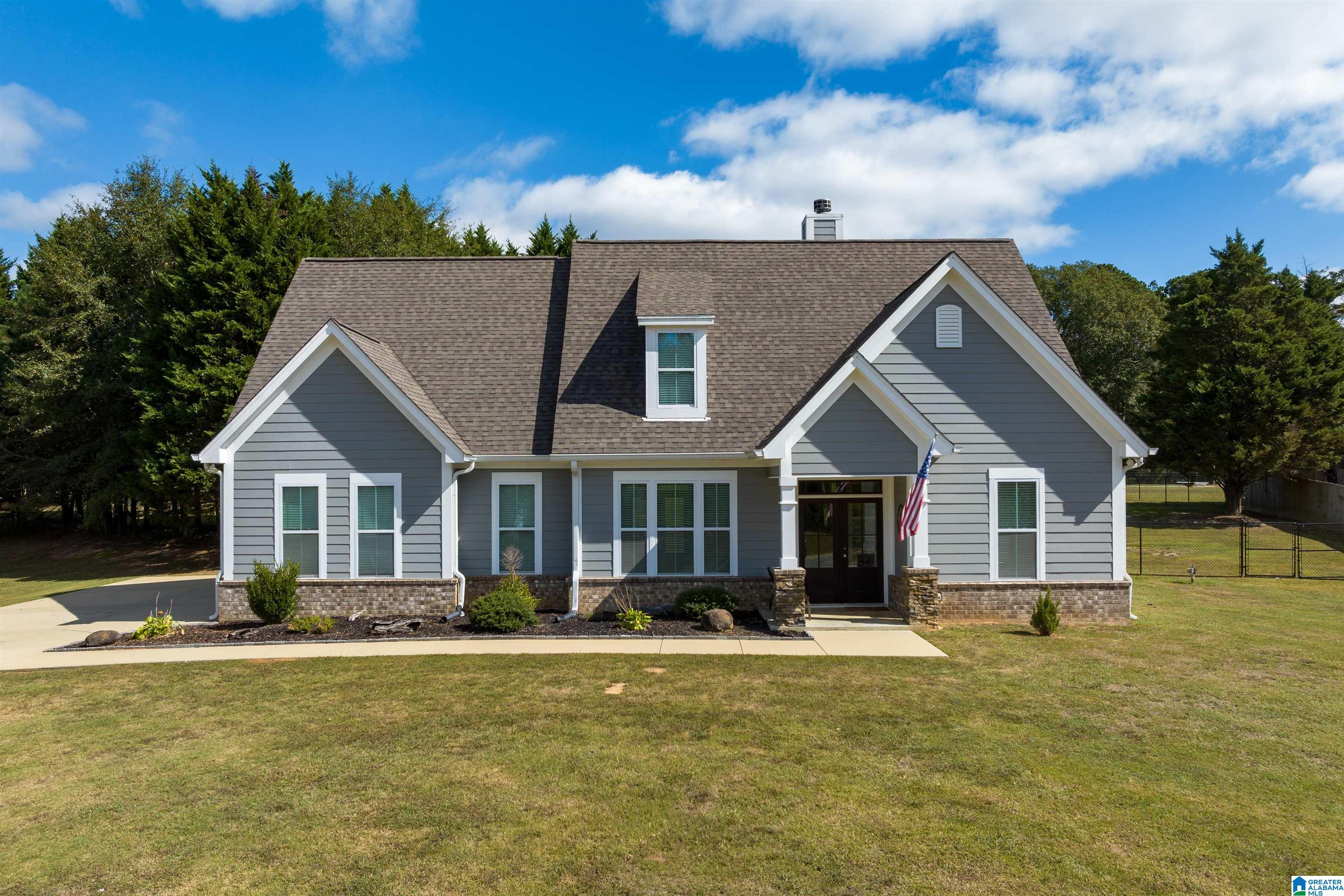 159 Grove Circle Bessemer, AL 35023 - Photo 1 of 43