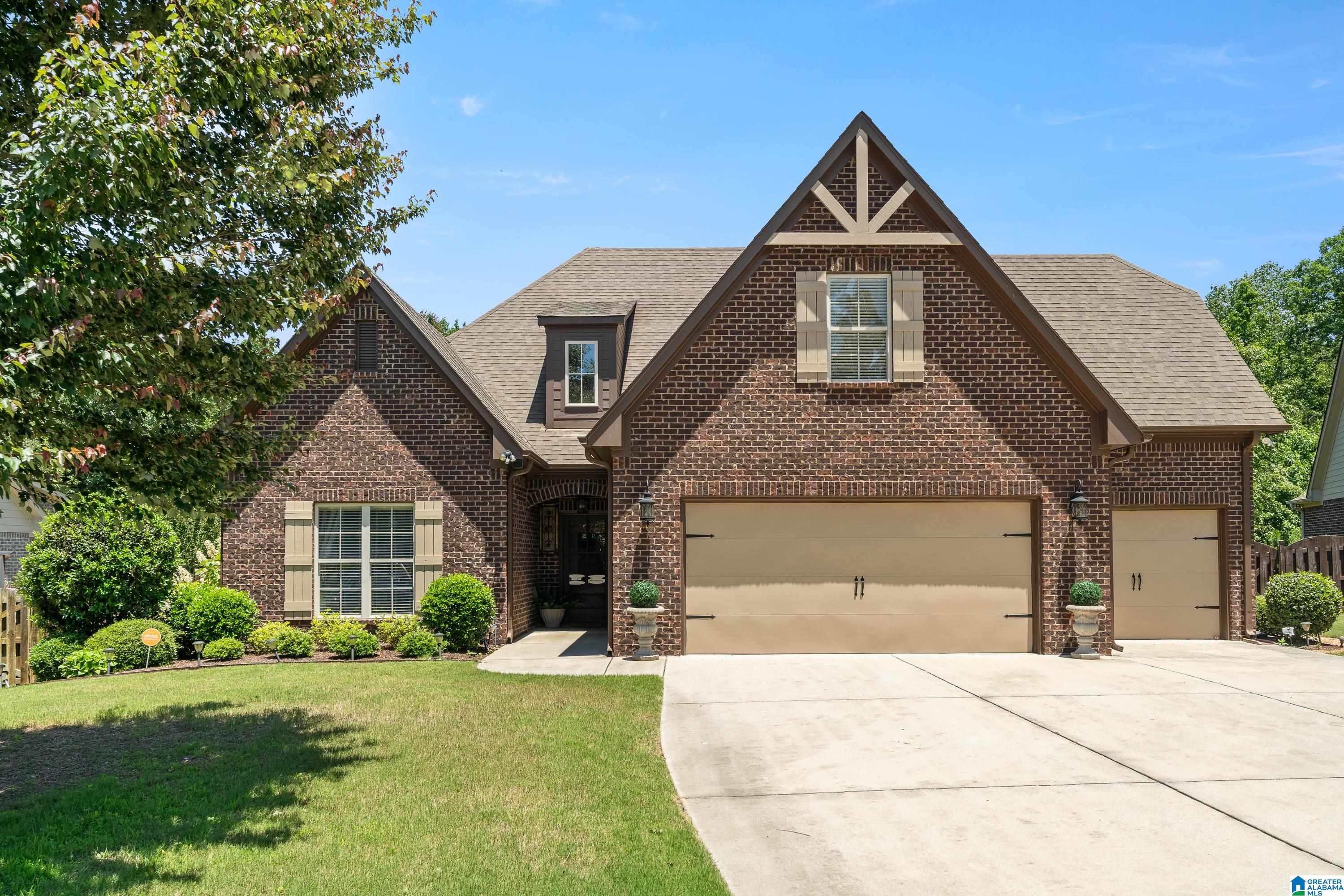 308 Dunrobin Circle Pelham, AL 35124 - Photo 1 of 41