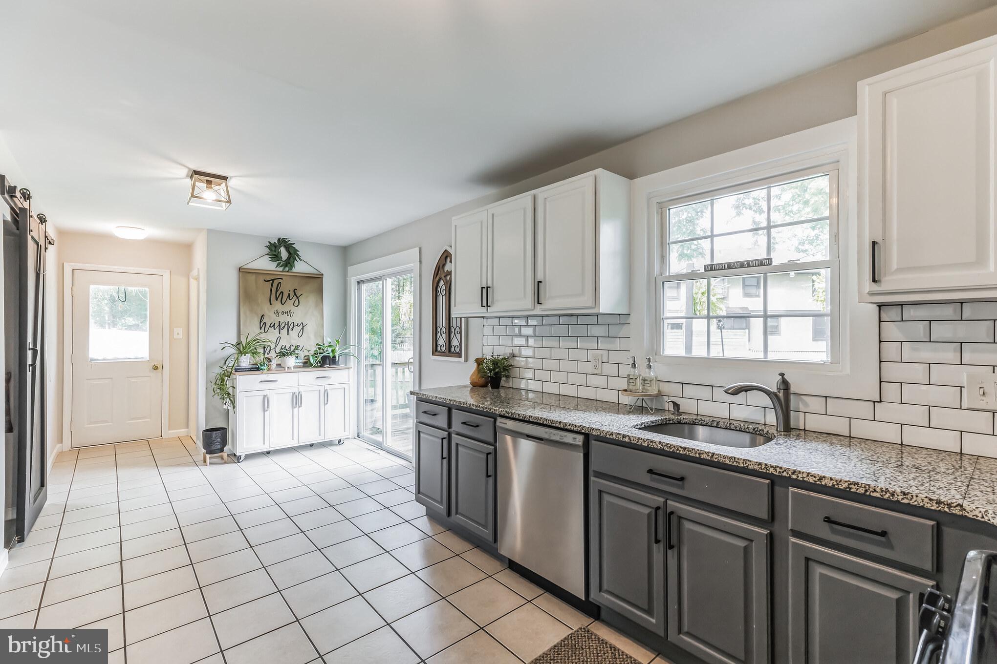 326 Wilson Road Turnersville, NJ 08012 - Photo 10 of 32