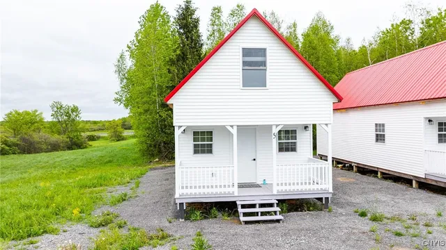 $1,985,000 | 4347-4346 Highway 11, Richland, NY 13142