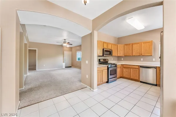 $1,795 | 2000 Quartz Cliff Street, Unit 106, Las Vegas, NV 89117