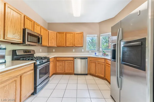 $1,795 | 2000 Quartz Cliff Street, Unit 106, Las Vegas, NV 89117