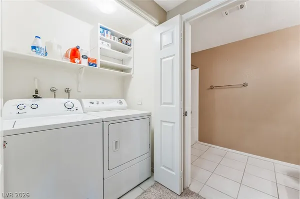 $1,795 | 2000 Quartz Cliff Street, Unit 106, Las Vegas, NV 89117