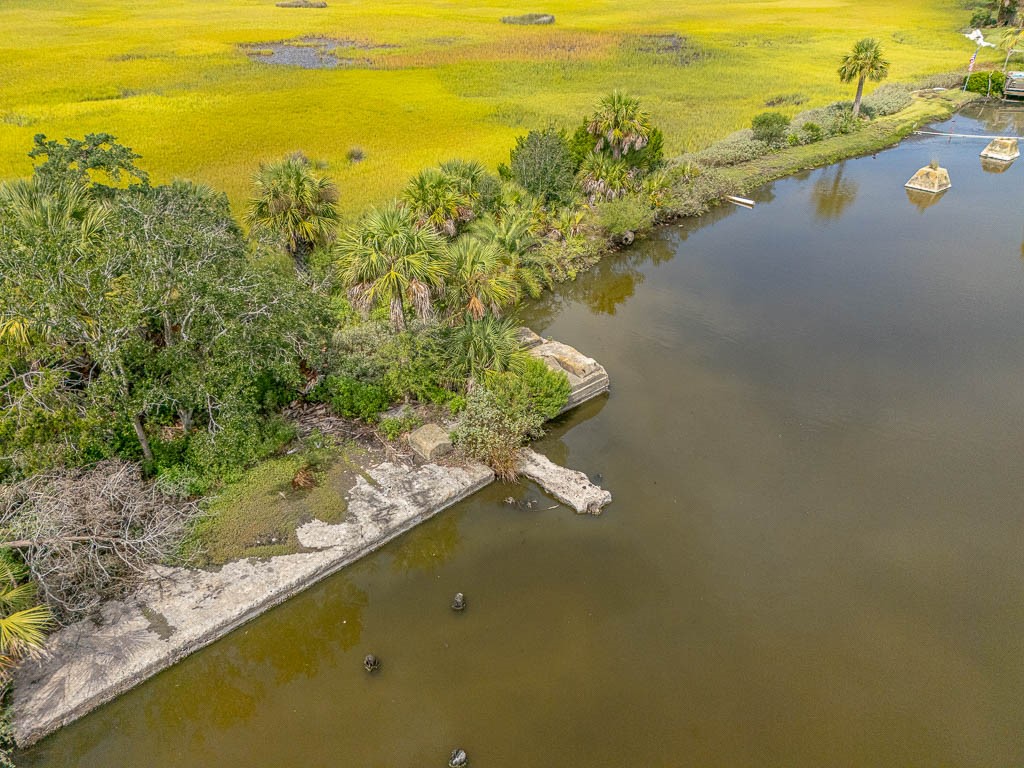 4030 Riverside Drive Brunswick, GA 31520 - Photo 41 of 44