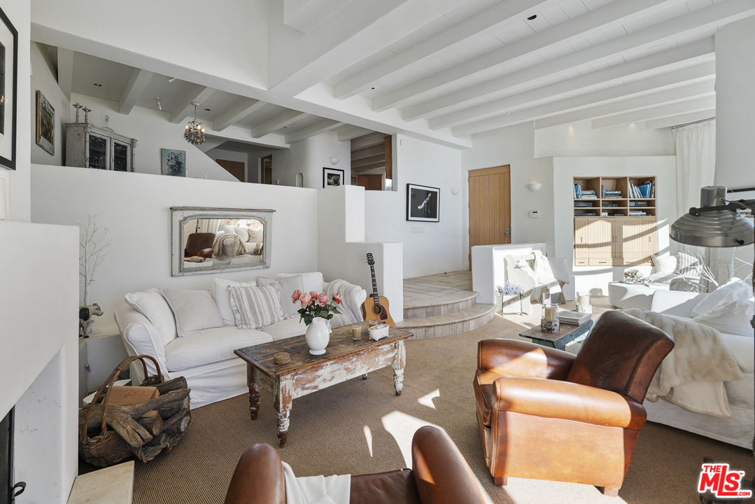 31725 Sea Level Drive Malibu, CA 90265 - Photo 11 of 37 a living room with furniture