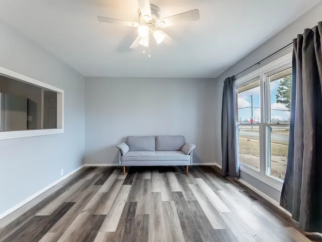 $235,000 | 344 Emery Avenue, Romeoville, IL 60446