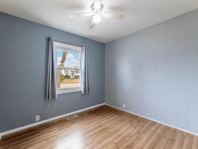 $235,000 | 344 Emery Avenue, Romeoville, IL 60446