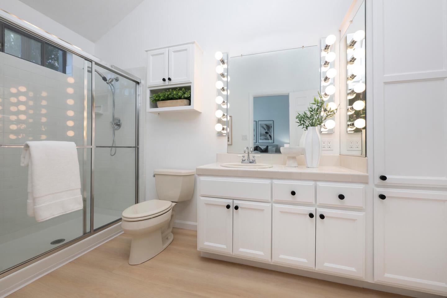 733 Fairfield Road, Unit 10 Burlingame, CA 94010 - Photo 19 of 34