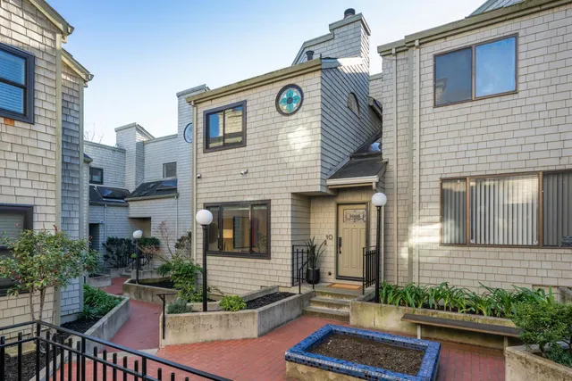 $1,200,000 | 733 Fairfield Road, Unit 10, Burlingame, CA 94010