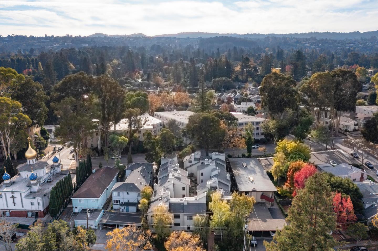 733 Fairfield Road, Unit 10 Burlingame, CA 94010 - Photo 33 of 34