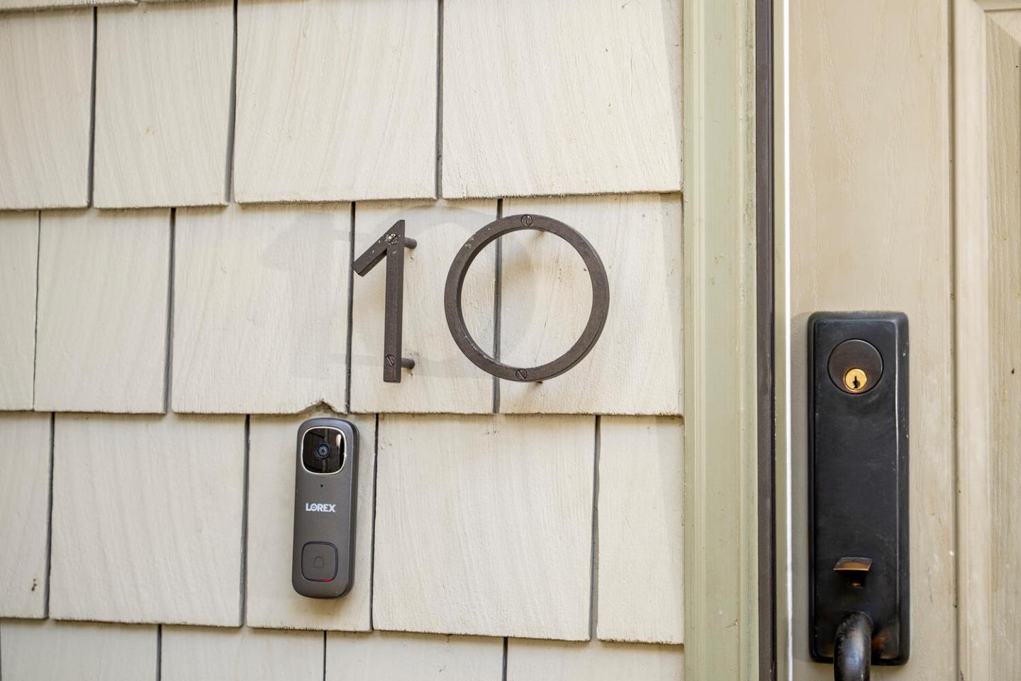 733 Fairfield Road, Unit 10 Burlingame, CA 94010 - Photo 4 of 34